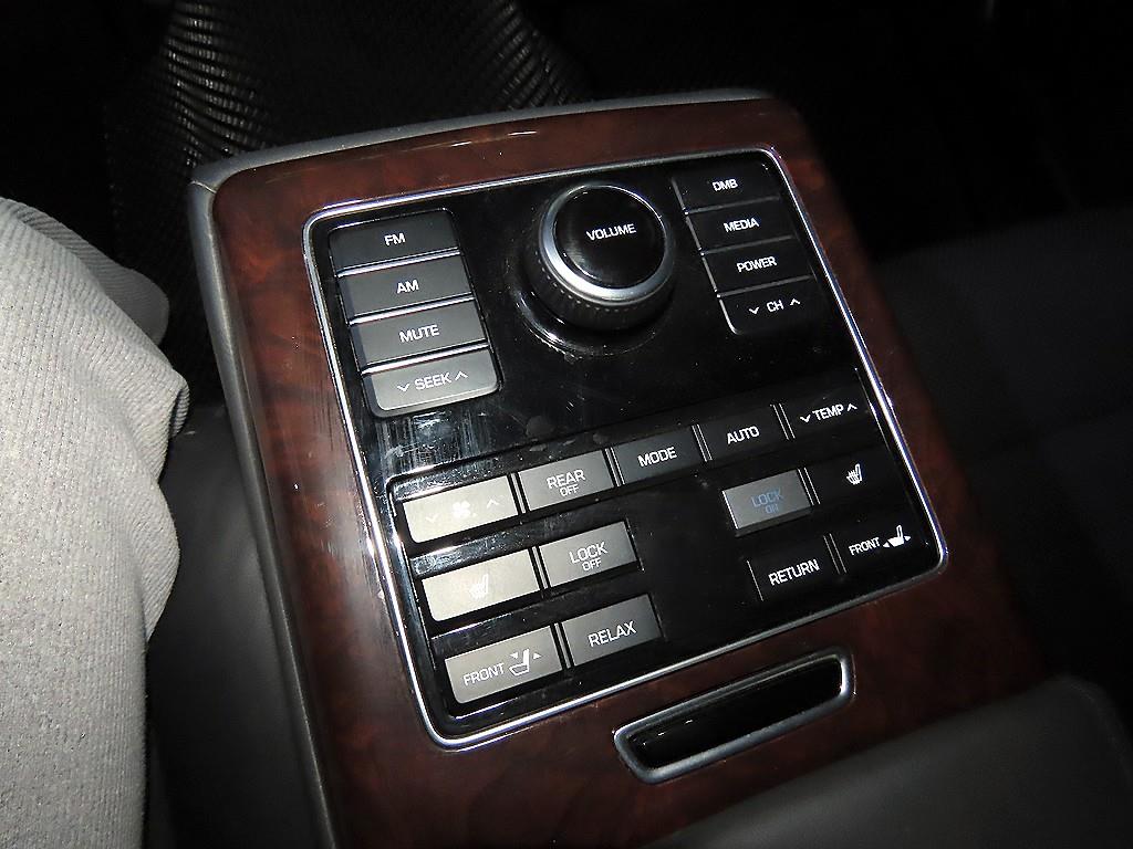 HYUNDAI Equus 2015 Negro - Importación desde Corea - HF Imports Iquique - Foto 16