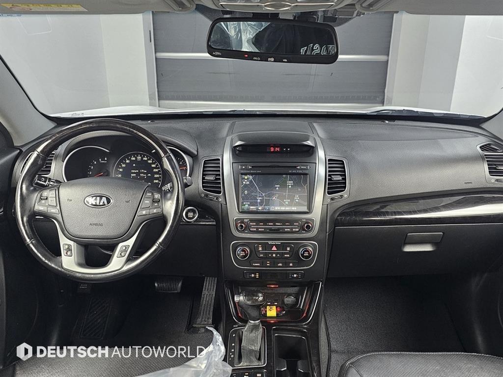 KIA Sorento - Vista 7