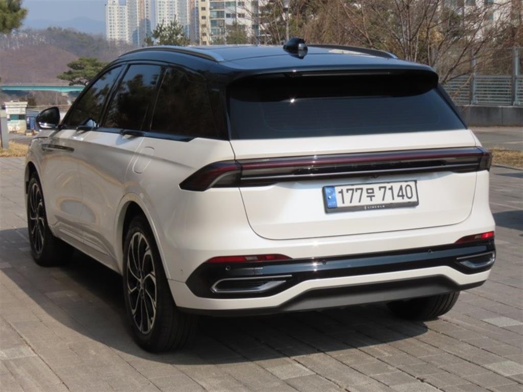 Lincoln Nautilus - Vista 7