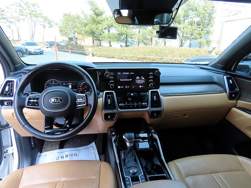 KIA Sorento - Vista 7