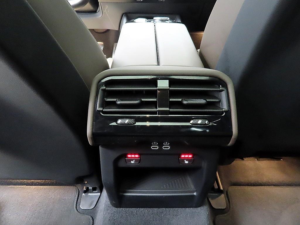 BMW 5 Series 2024 Blanco - Importación desde Corea - HF Imports Iquique - Foto 18