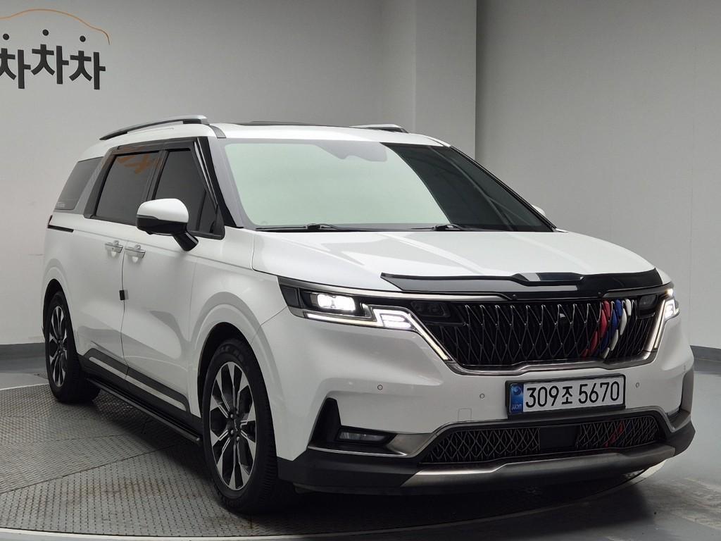 KIA Carnival - Vista 4