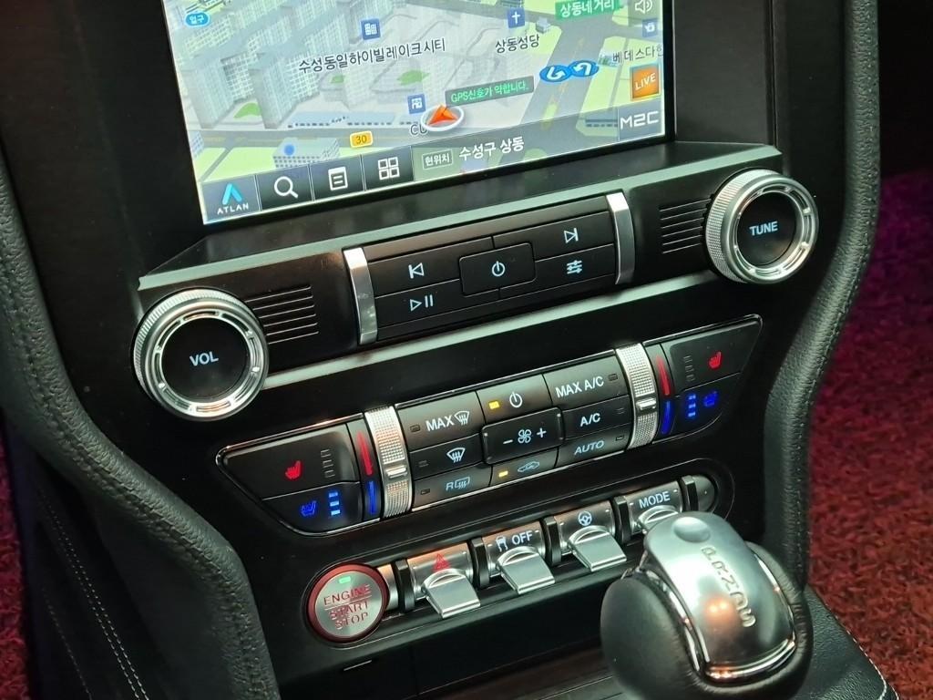 Ford Mustang 2022 Negro - Importación desde Corea - HF Imports Iquique - Foto 17