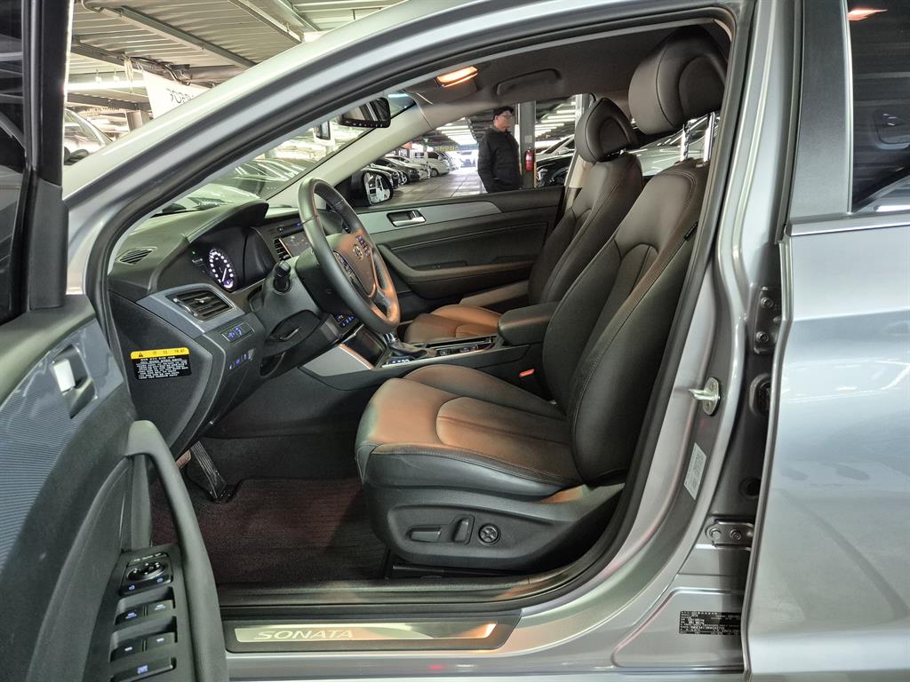 HYUNDAI Sonata 2017 Gris - Importación desde Corea - HF Imports Iquique - Foto 13