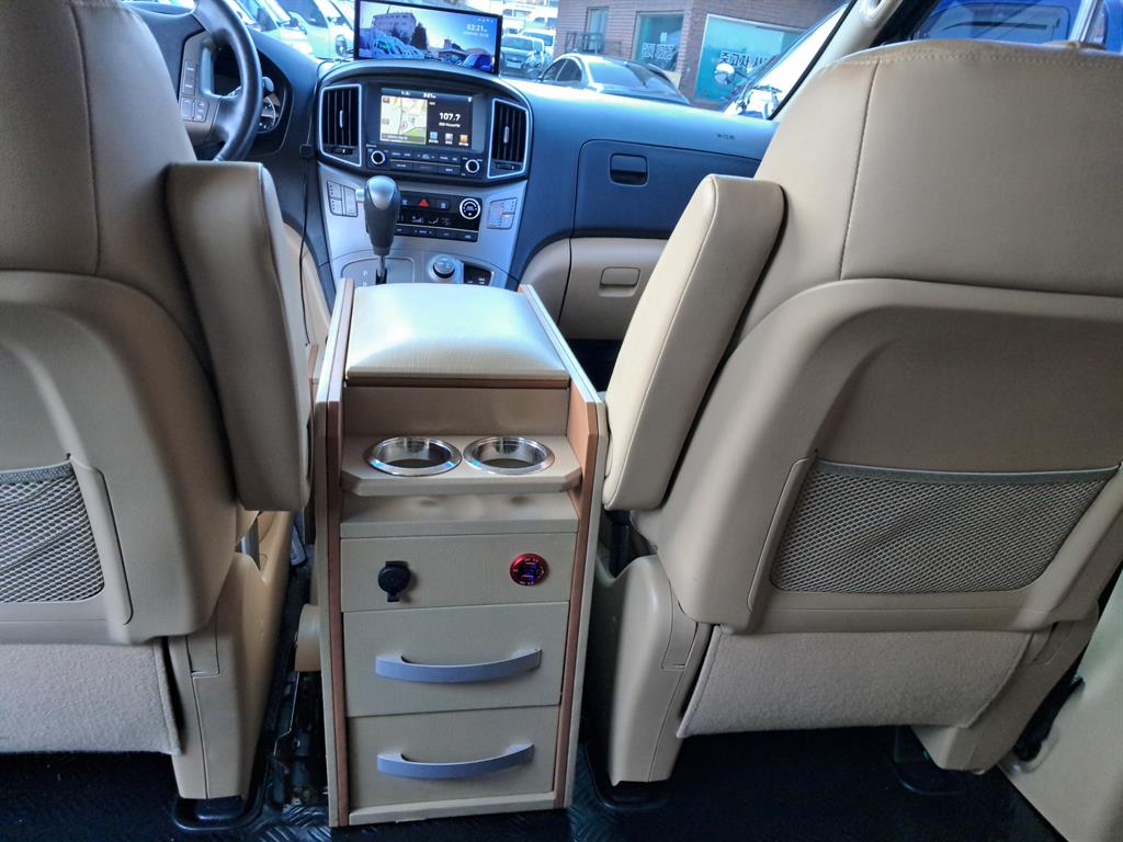 HYUNDAI Starex 2017 Azul - Importación desde Corea - HF Imports Iquique - Foto 14