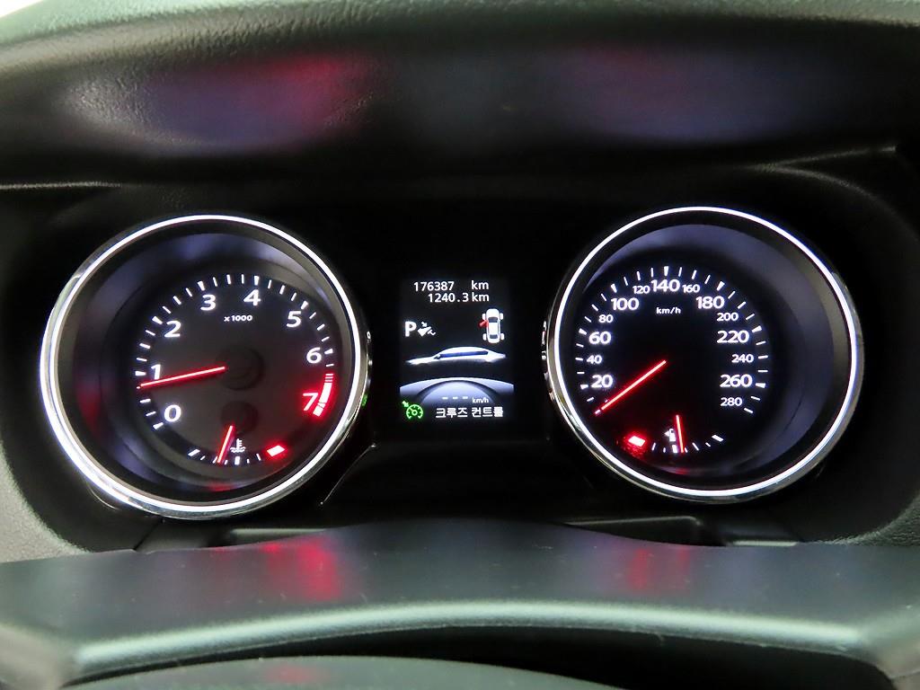 SAMSUNG SM7 - Vista 5