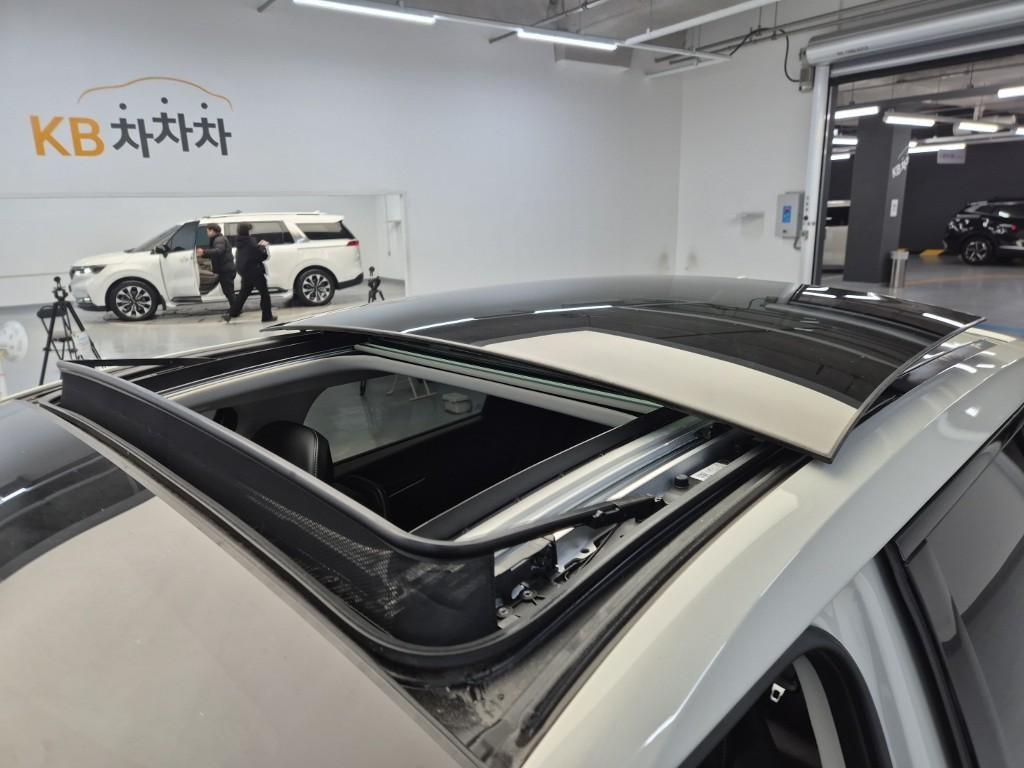 KIA EV6 2022 Blanco - Importación desde Corea - HF Imports Iquique - Foto 13