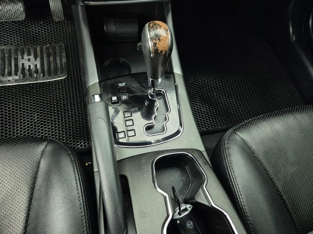 Ssangyong Korando - Vista 8