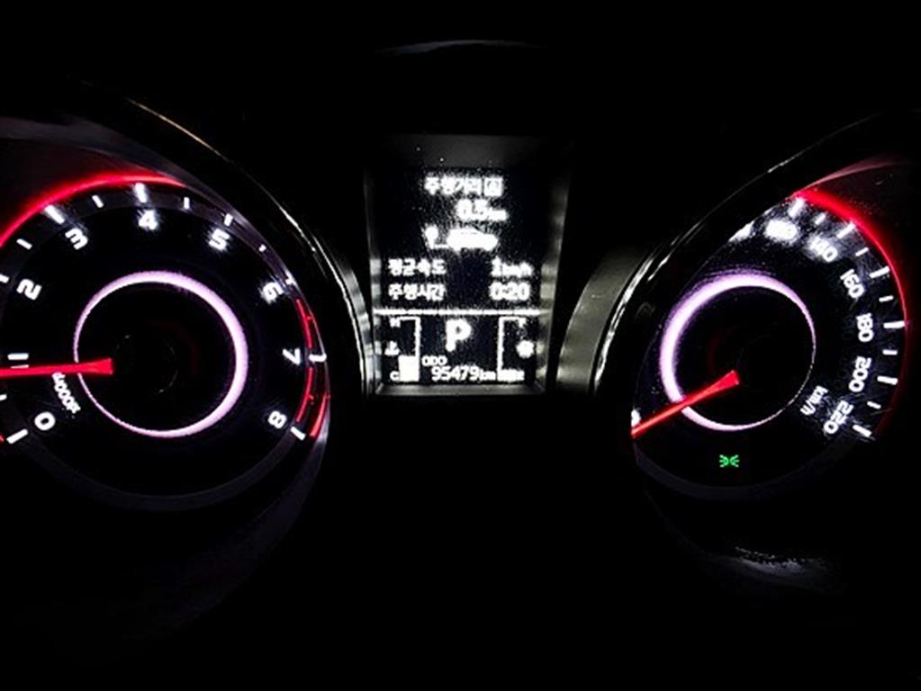 Ssangyong Tivoli 2018 Blanco - Importación desde Corea - HF Imports Iquique - Foto 13