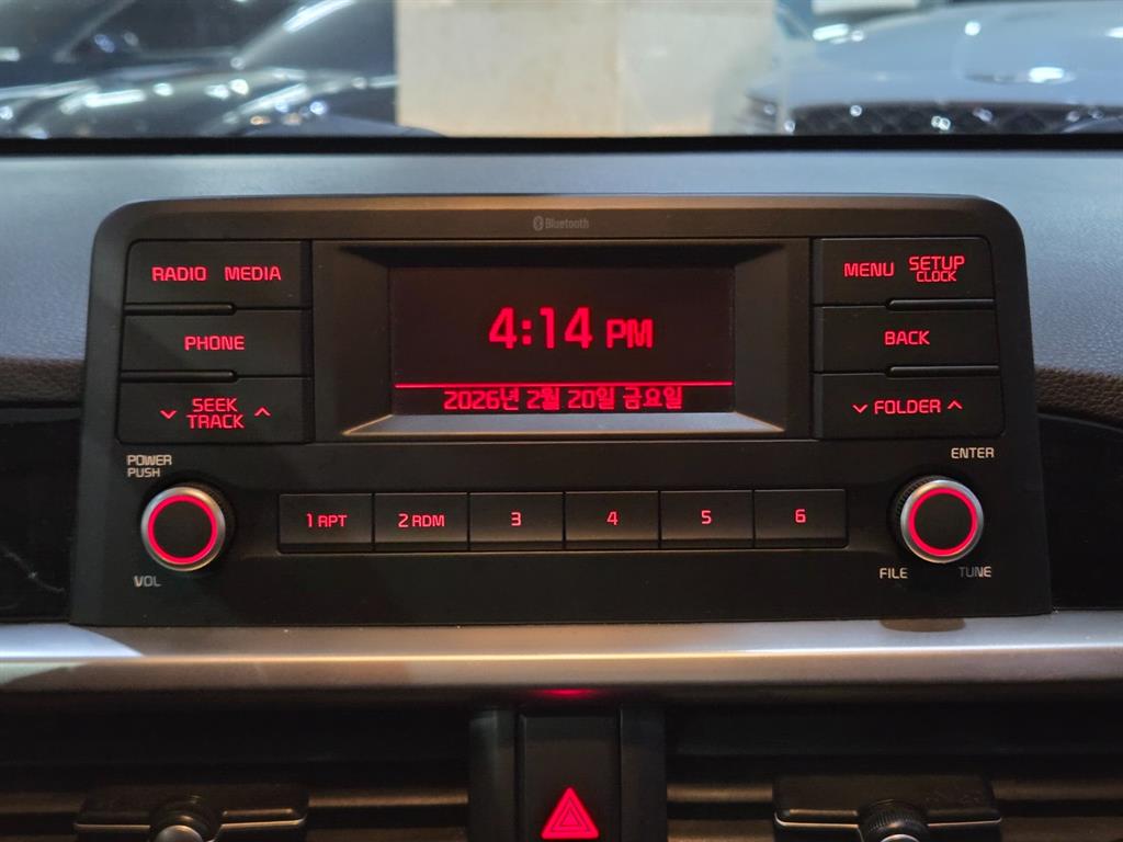 KIA Morning - Vista 11