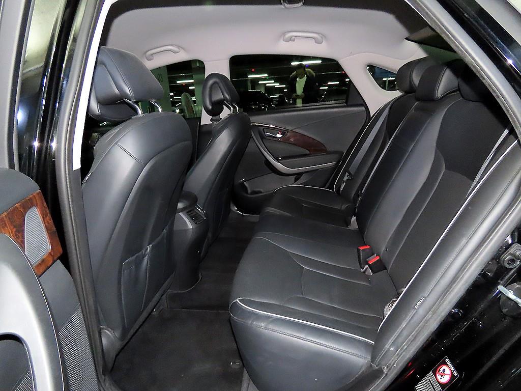 HYUNDAI Aslan - Vista 7