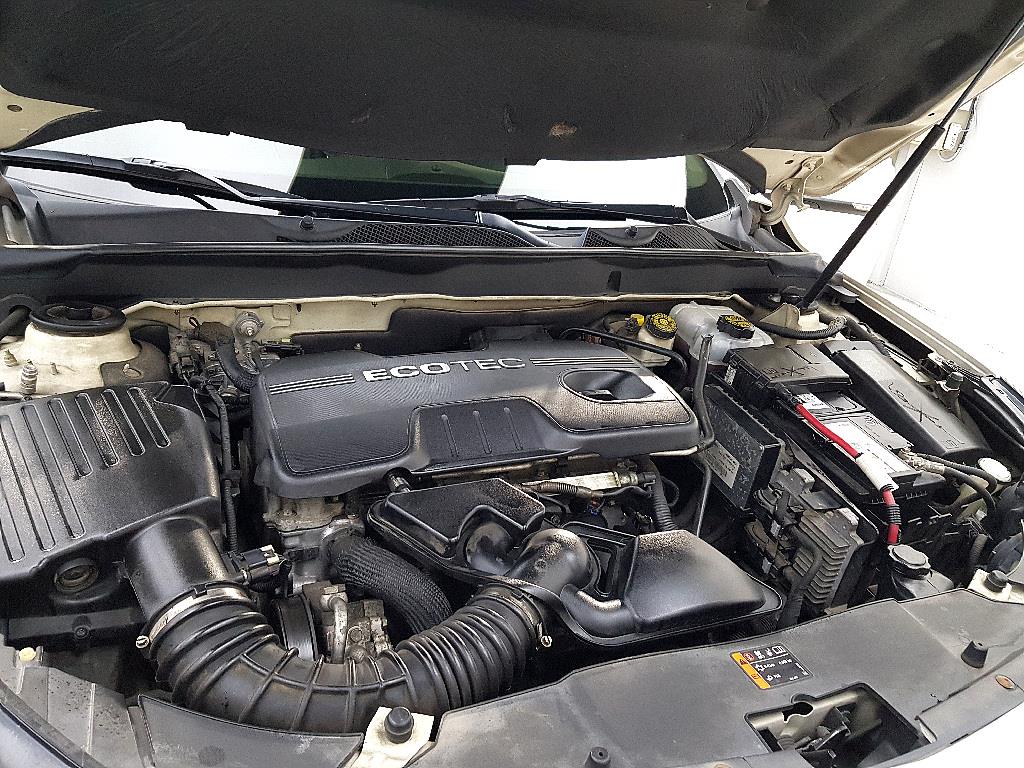 Chevrolet Malibu - Vista 6