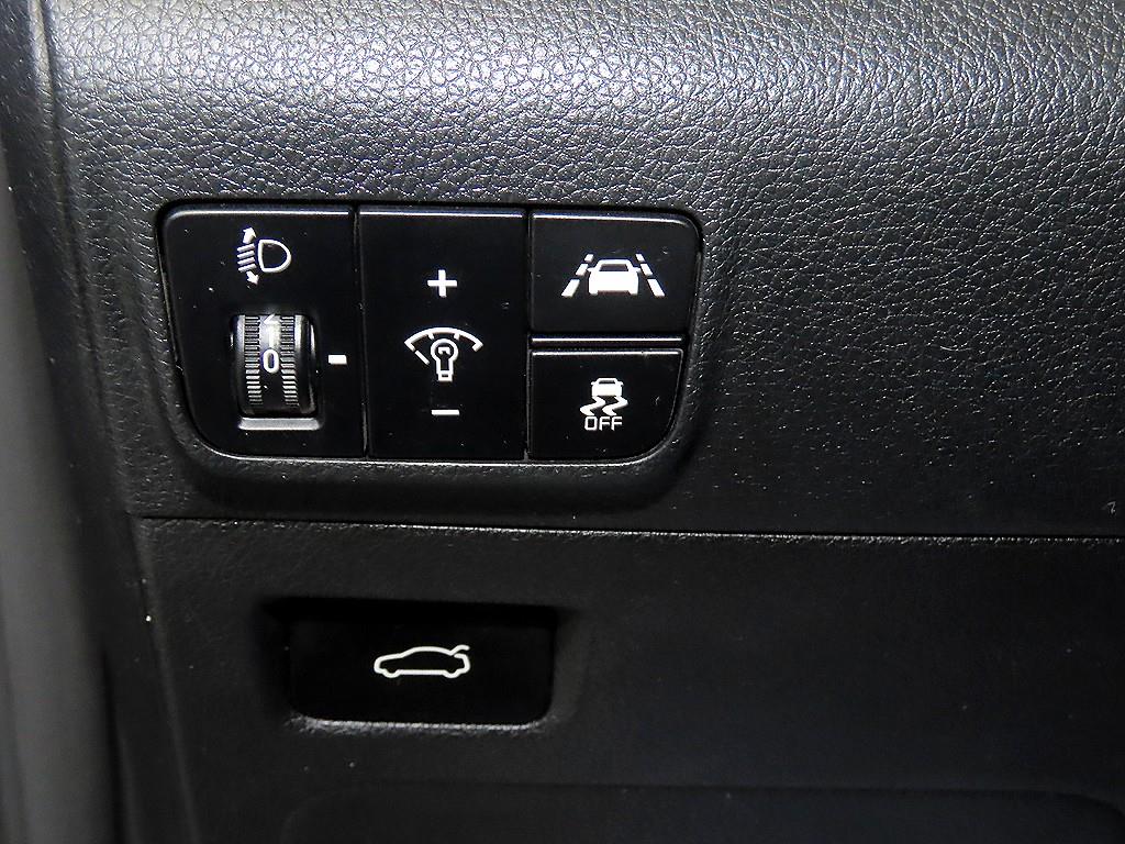 KIA K5 2022 Negro - Importación desde Corea - HF Imports Iquique - Foto 13