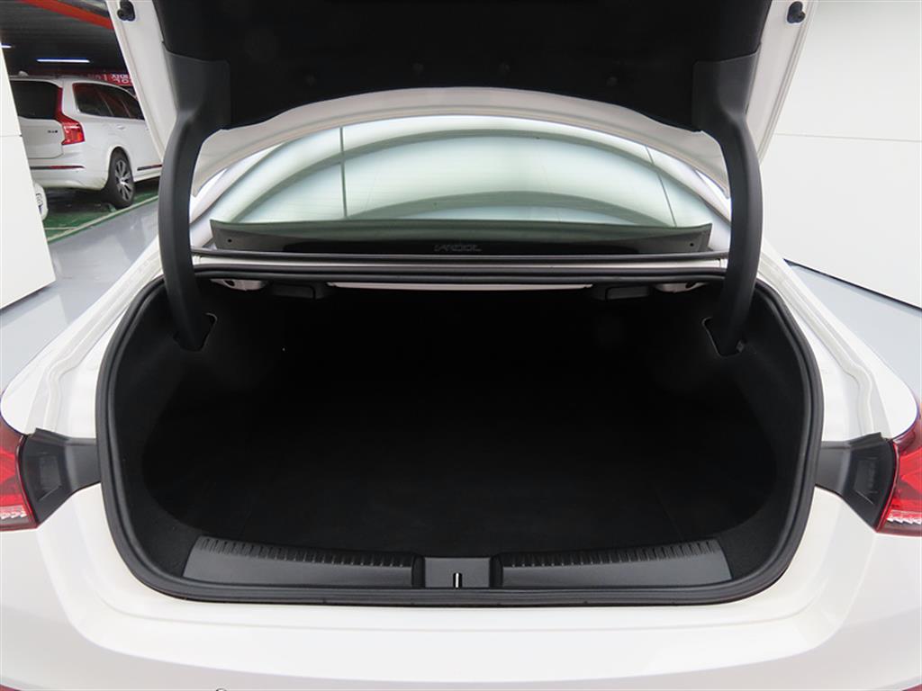 Mercedes Benz CLA Class 2020 Blanco - Importación desde Corea - HF Imports Iquique - Foto 16