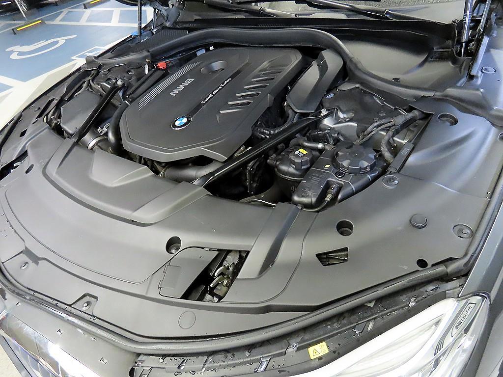 BMW 7 Series 2016 Gris - Importación desde Corea - HF Imports Iquique - Foto 19