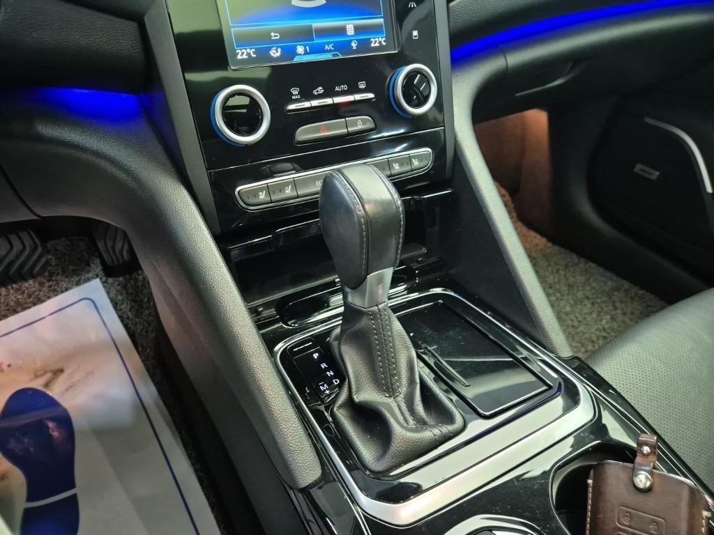 SAMSUNG SM6 - Vista 8