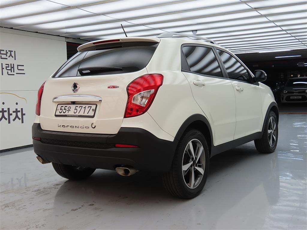 Ssangyong Korando - Vista 4