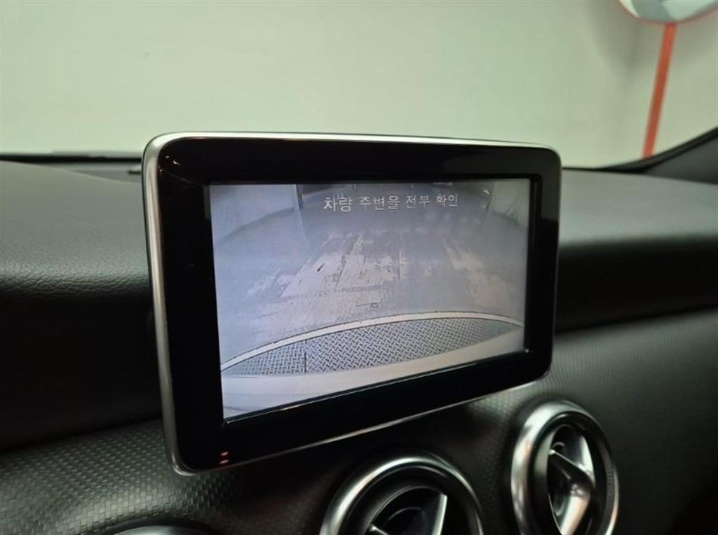 Mercedes Benz A Class 2014 Blanco - Importación desde Corea - HF Imports Iquique - Foto 15