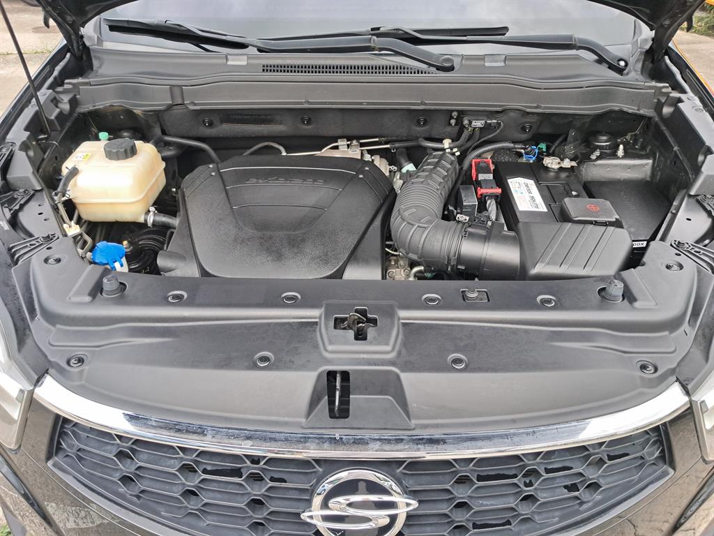 Ssangyong Korando 2015 Negro - Importación desde Corea - HF Imports Iquique - Foto 17