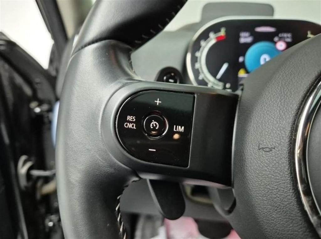 Mini Countryman 2023 Negro - Importación desde Corea - HF Imports Iquique - Foto 15