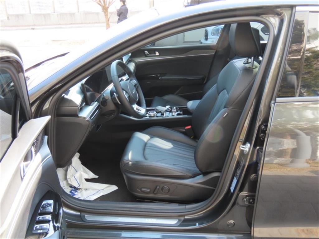 KIA K5 2025 Gris - Importación desde Corea - HF Imports Iquique - Foto 13