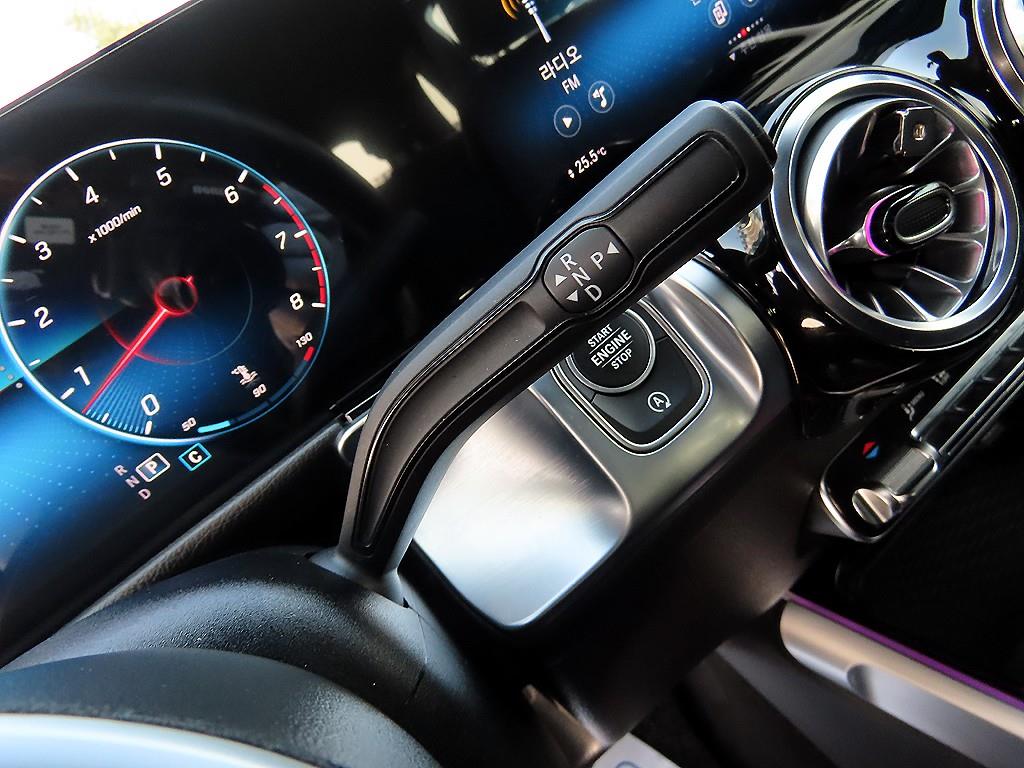 Mercedes Benz GLB Class - Vista 10