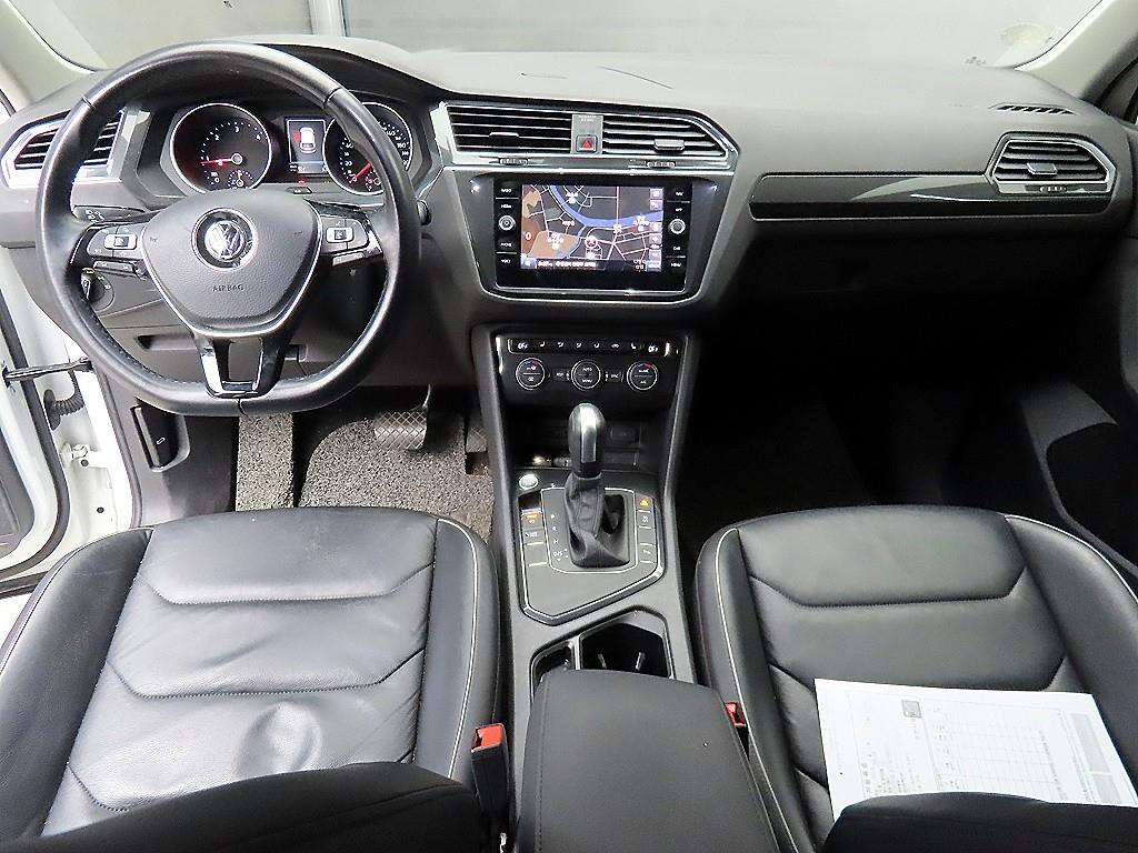 Volkswagen Tiguan - Vista 7