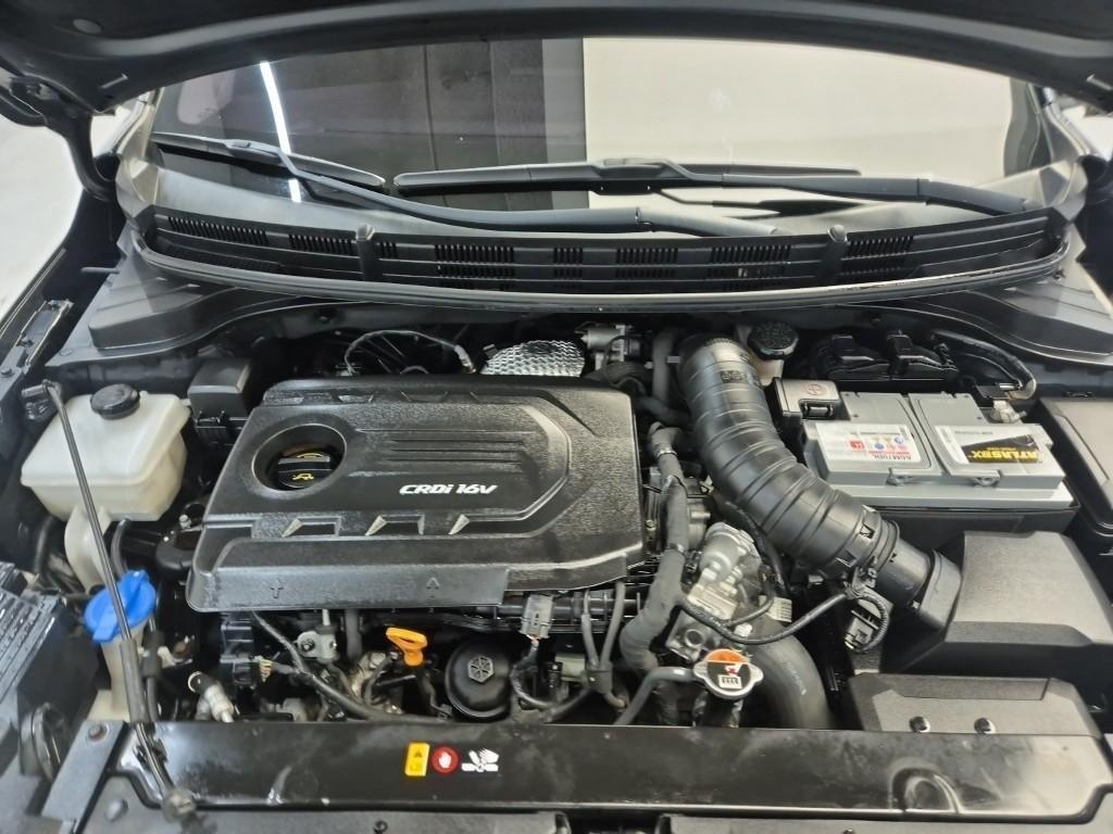 KIA Stonic - Vista 5