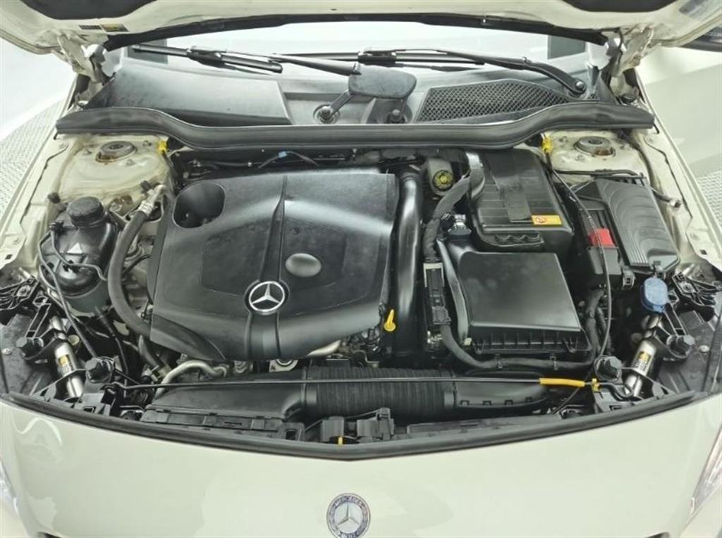 Mercedes Benz A Class - Vista 5