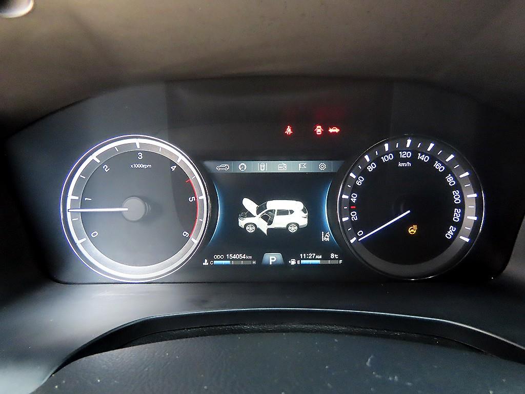 Ssangyong Rexton - Vista 9