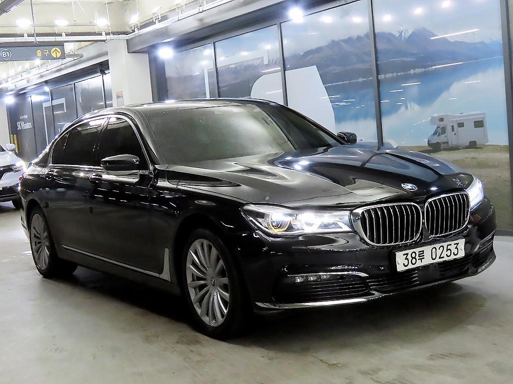 BMW 7 Series 2016 Negro - Importación desde Corea - HF Imports Iquique - Foto 1