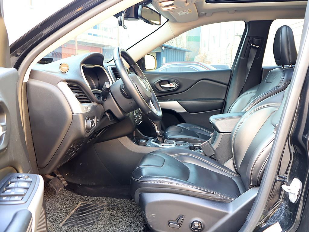 Jeep Cherokee 2018 Negro - Importación desde Corea - HF Imports Iquique - Foto 11