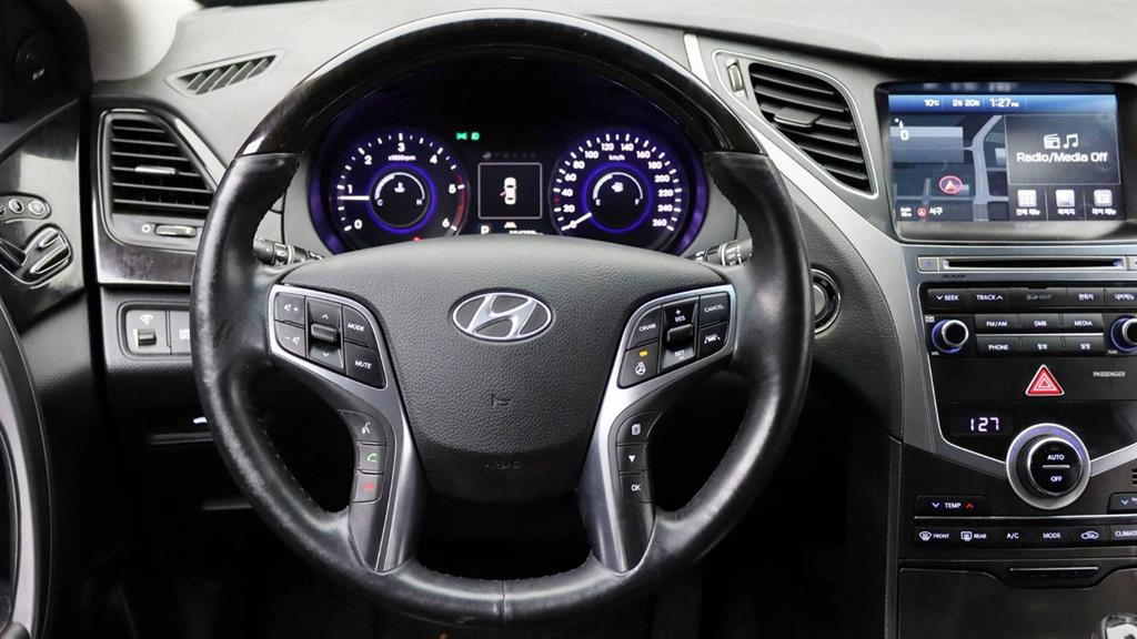 HYUNDAI Grandeur 2015 Negro - Importación desde Corea - HF Imports Iquique - Foto 12