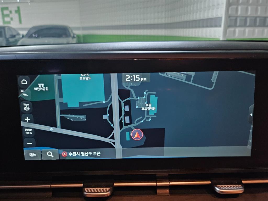 KIA Carnival - Vista 11