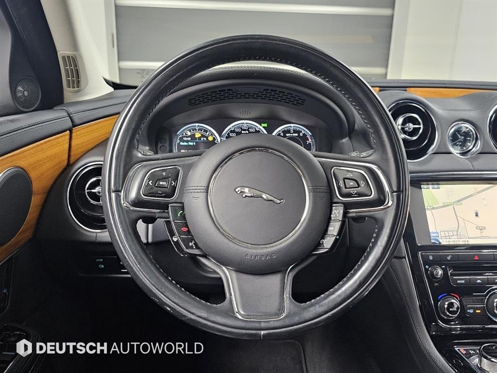 Jaguar XJ 2013 Negro - Importación desde Corea - HF Imports Iquique - Foto 13