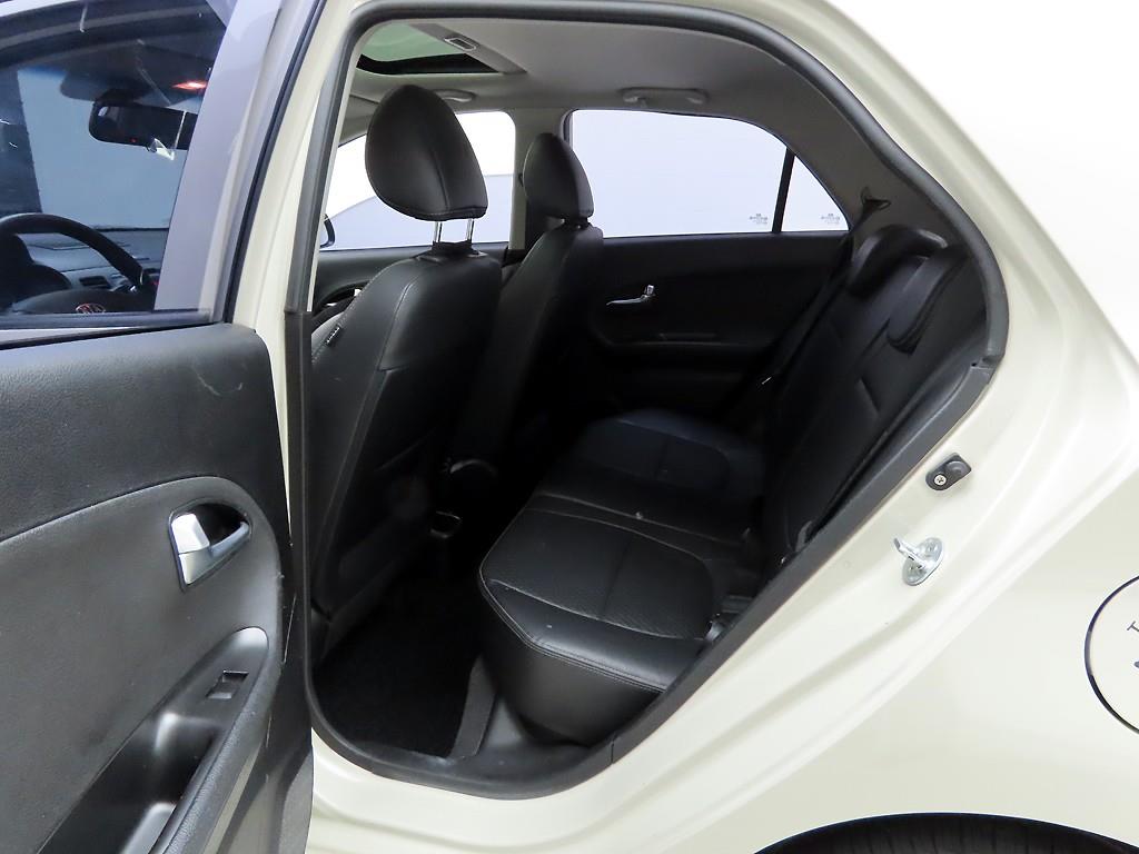 KIA Morning 2012 Blanco - Importación desde Corea - HF Imports Iquique - Foto 14