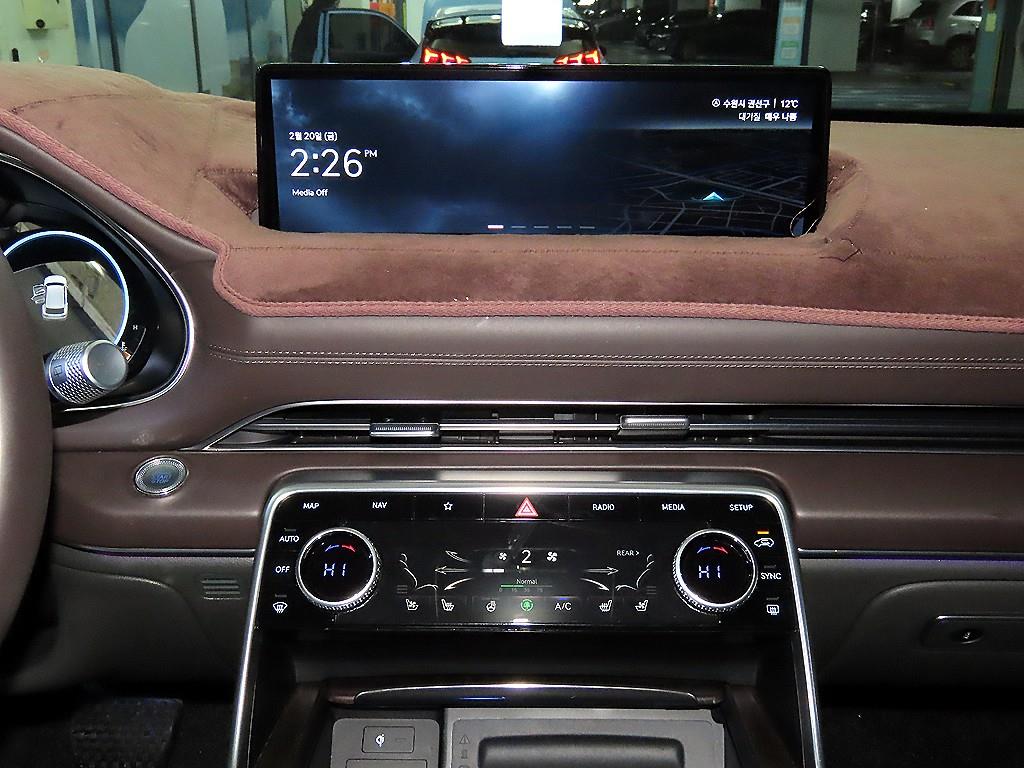 Genesis GV80 - Vista 11