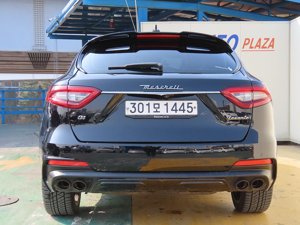 Maserati Levante - Vista 4