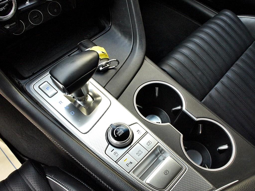 Genesis G70 2022 Blanco - Importación desde Corea - HF Imports Iquique - Foto 11