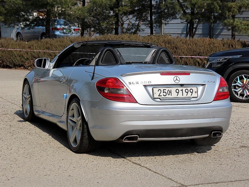 Mercedes Benz SLK Class - Vista 7