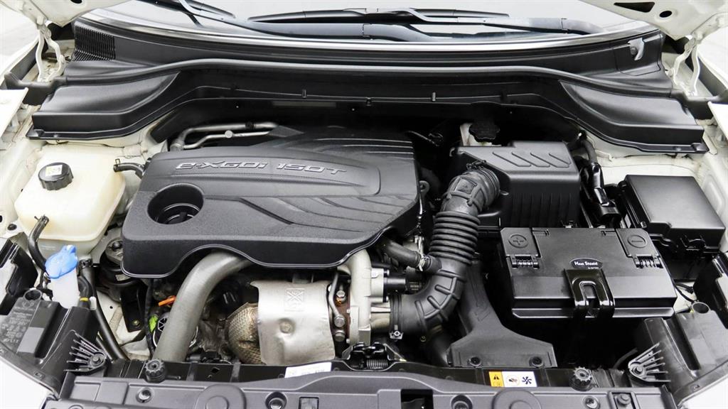 Ssangyong Tivoli 2021 Blanco - Importación desde Corea - HF Imports Iquique - Foto 9