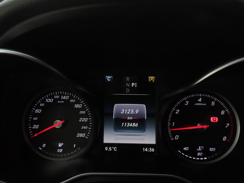 Mercedes Benz C Class - Vista 9