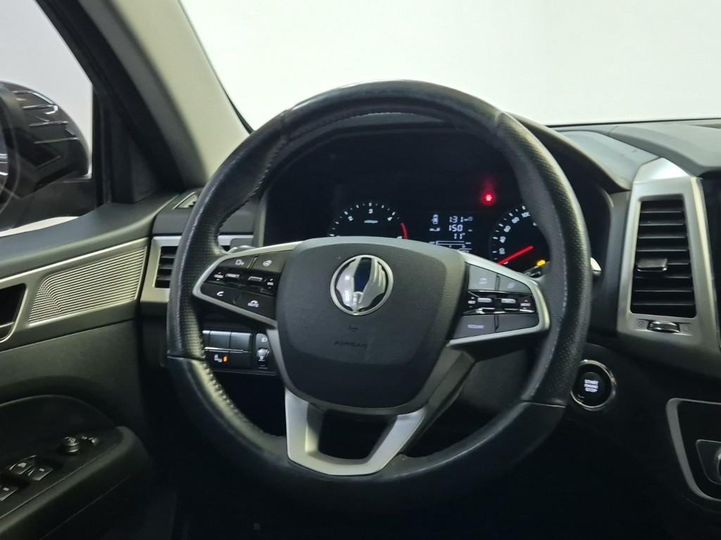 Ssangyong Rexton - Vista 9