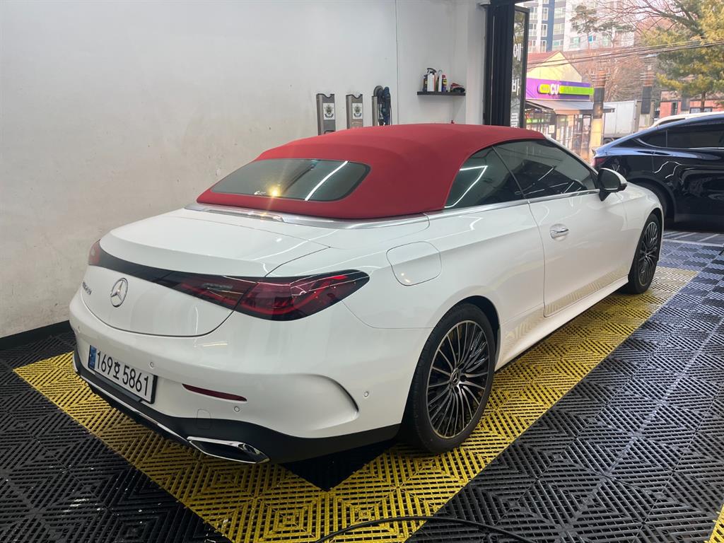 Mercedes Benz CLE Class - Vista 4