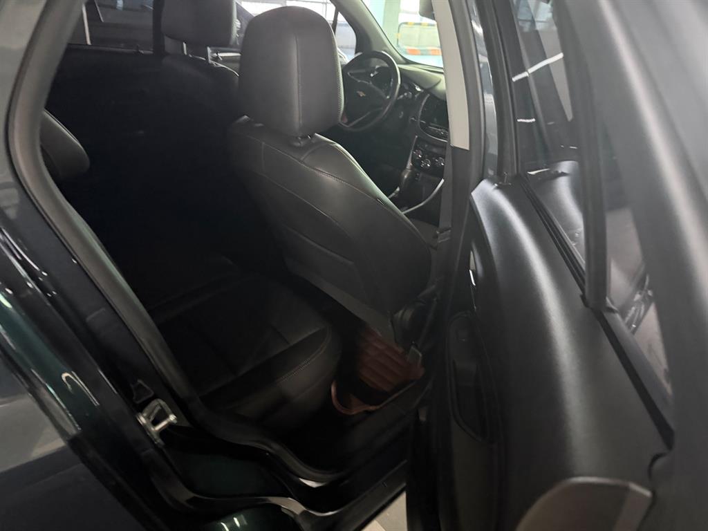 Chevrolet Trax - Vista 7