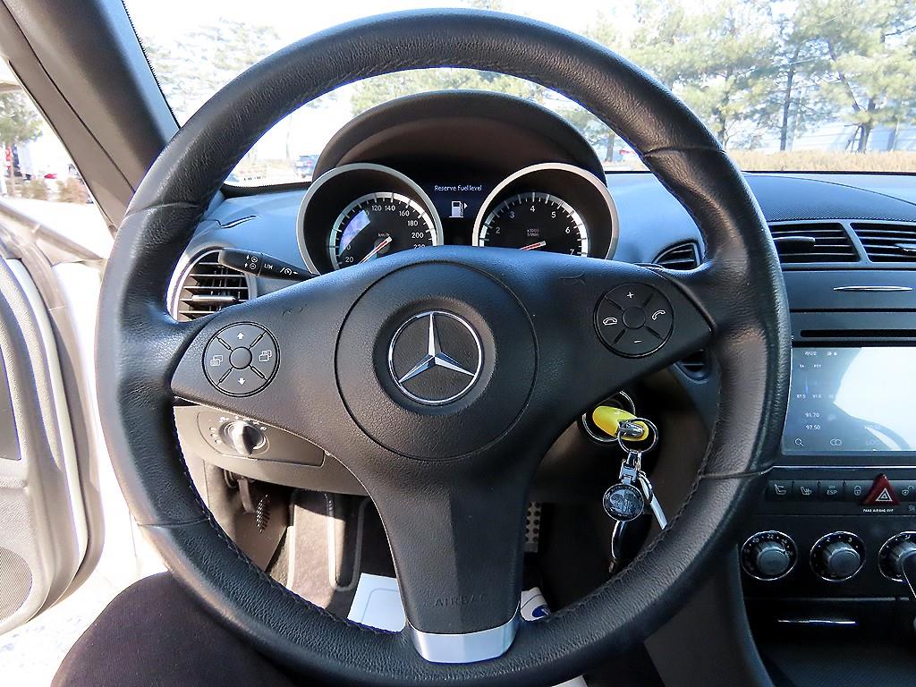 Mercedes Benz SLK Class - Vista 12