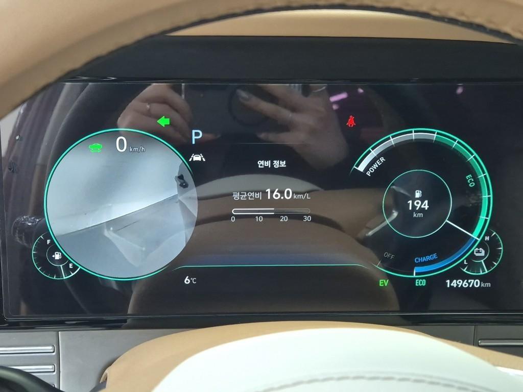 HYUNDAI Grandeur - Vista 6