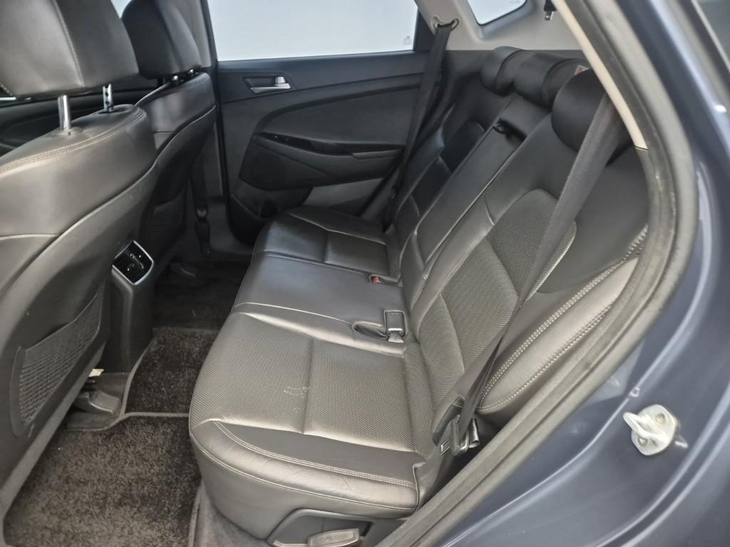 HYUNDAI Tucson 2019 Gris - Importación desde Corea - HF Imports Iquique - Foto 17
