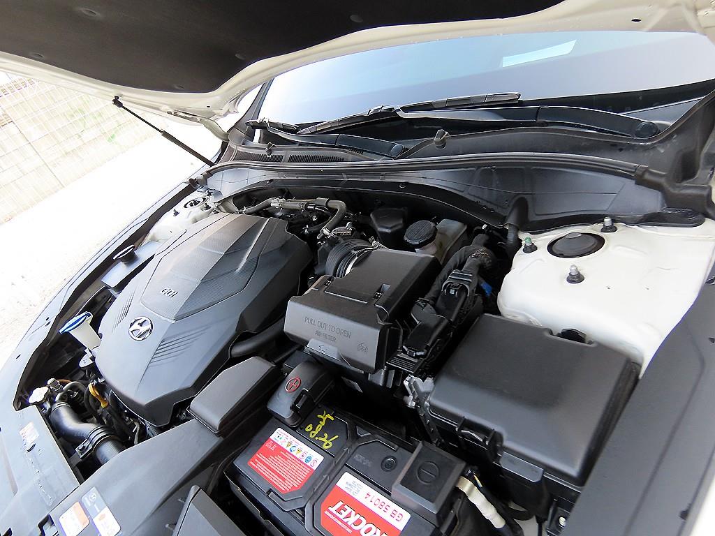 HYUNDAI Grandeur 2020 Blanco - Importación desde Corea - HF Imports Iquique - Foto 19