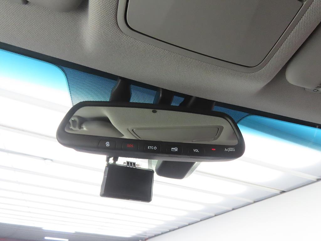 HYUNDAI Avante - Vista 12